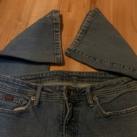 Women’s Jeans Size 10 Lee’s - Picture 3 of 3